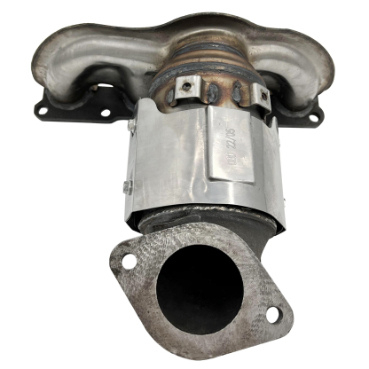 Catalytic Converter Exhaust Manifold fit for 2014-2016 Hyundai Kia Sorento L4 2.4L