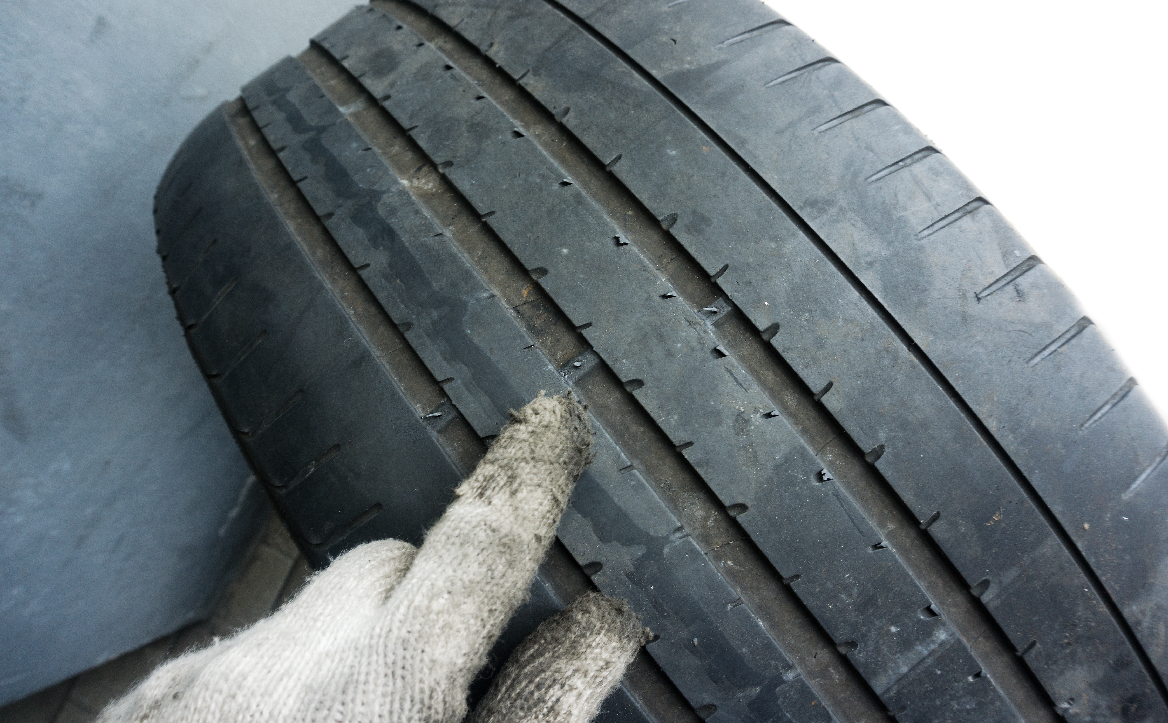 uneven tire wear caused by bad shocks