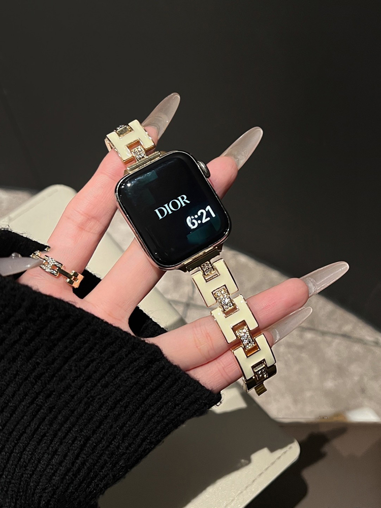 Gorgeous H Chain Stainless Steel Band