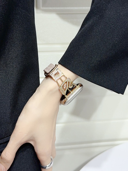 Diamond Swan Leather Band