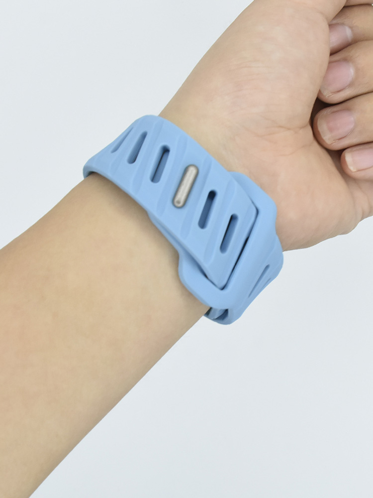 Slanted Hole Breathable Sports Silicone Band