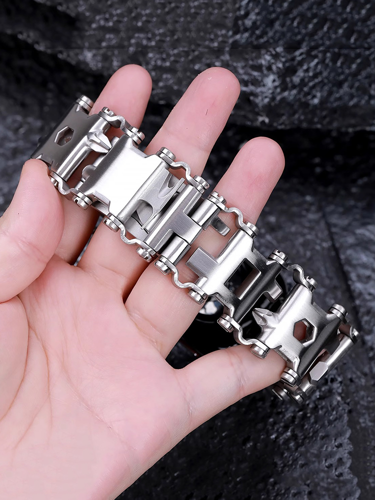 Outdoor Multi-functional Tactical Self-defense Stainless Steel Band