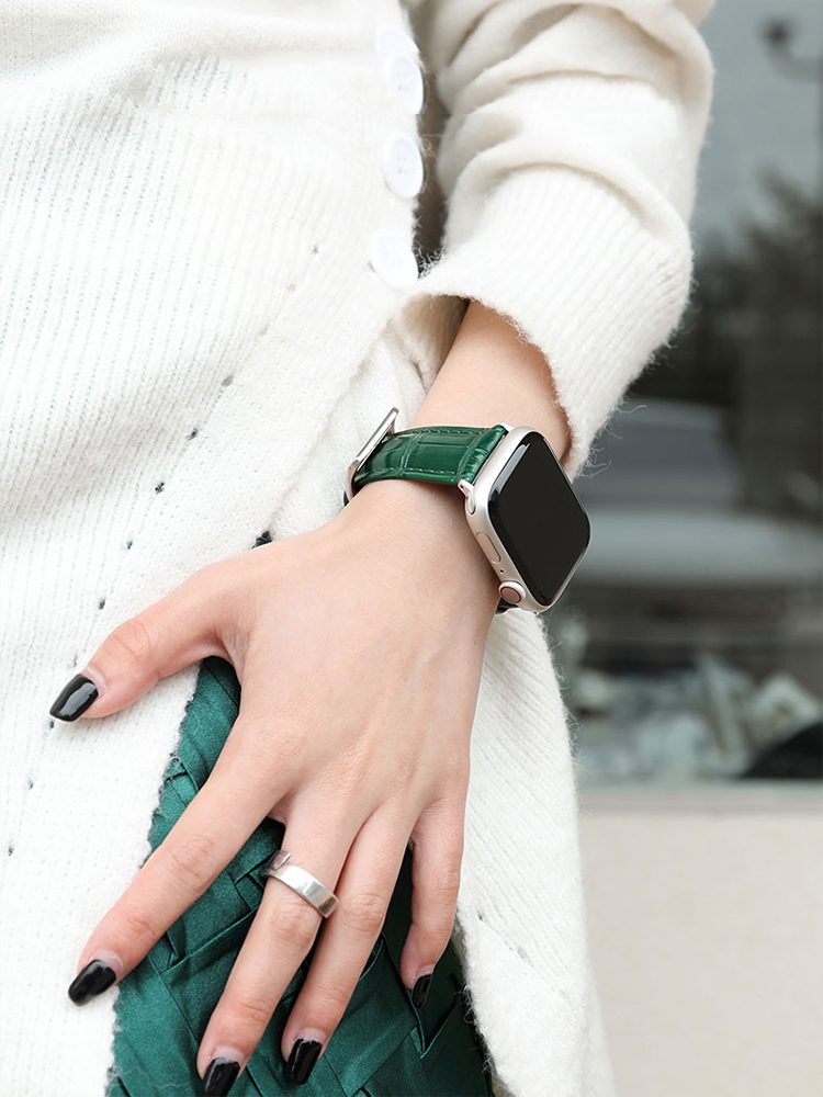 Bamboo Pattern Butterfly Buckle Leather Band