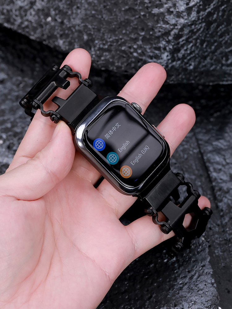 Outdoor Multi-functional Tactical Self-defense Stainless Steel Band