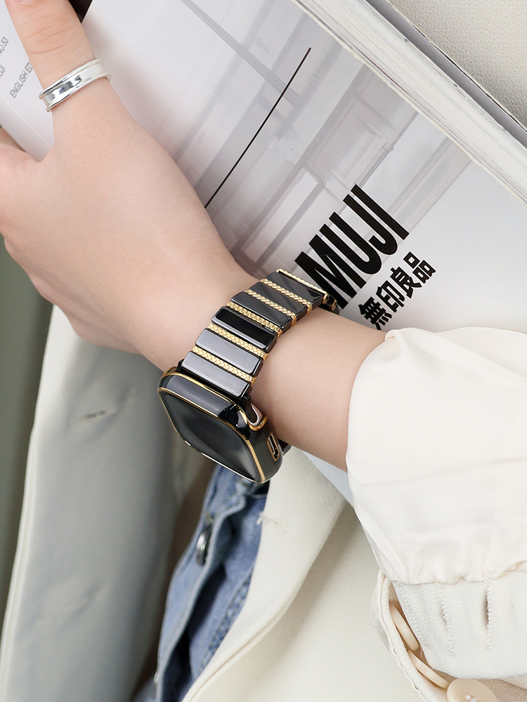 Single Link Butterfly Buckle Metal to Ceramic Band