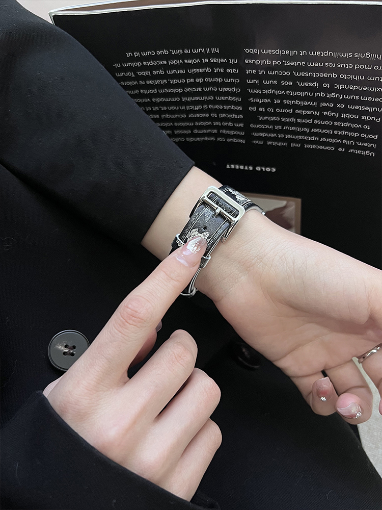 Camellia Pattern Leather Band