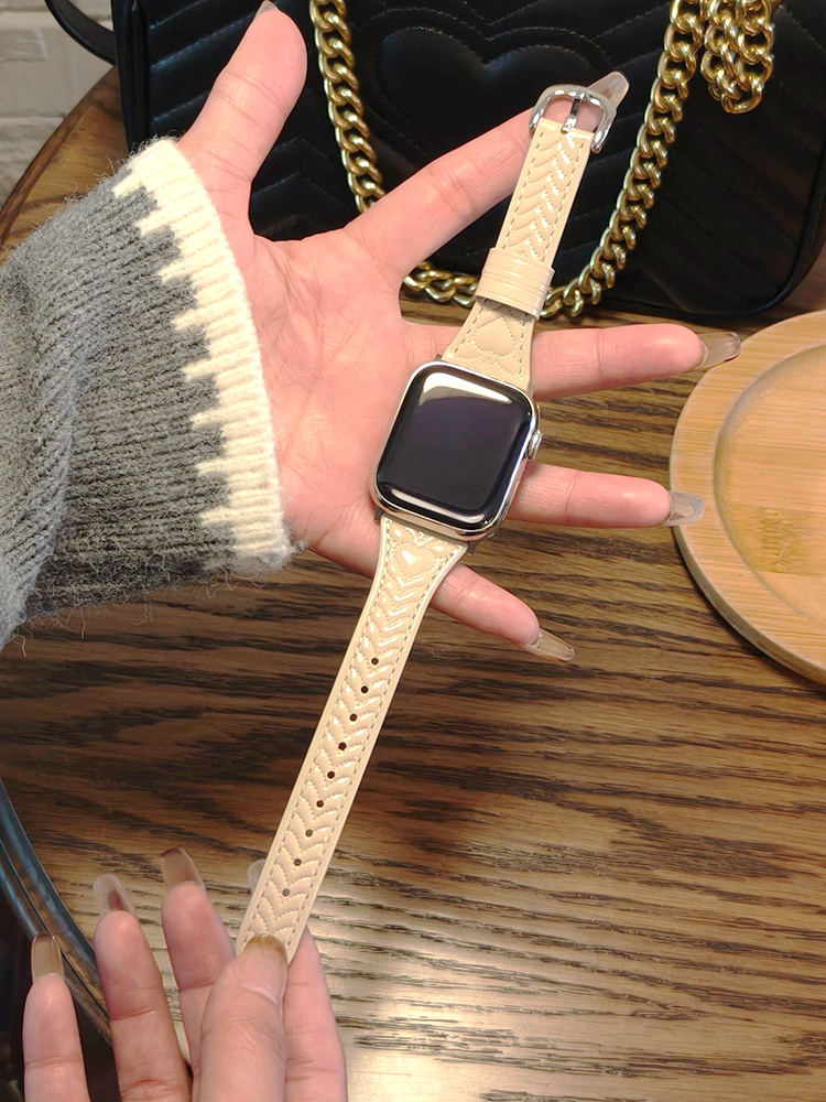 Love Embossing Leather Band