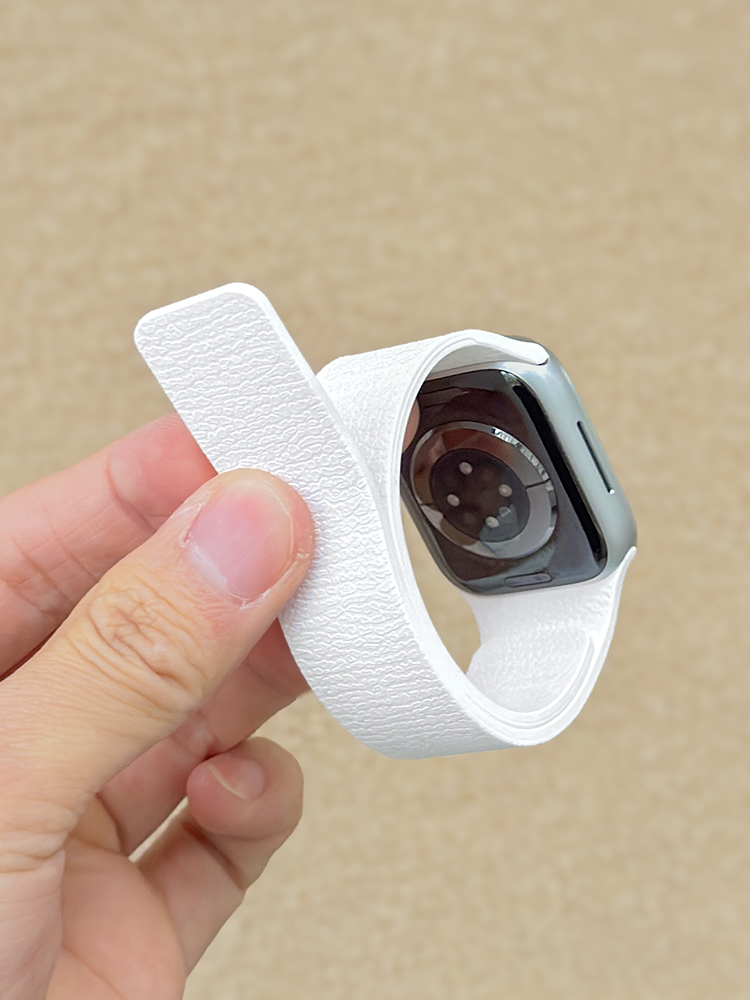 Lychee Pattern Magnetic Silicone Band