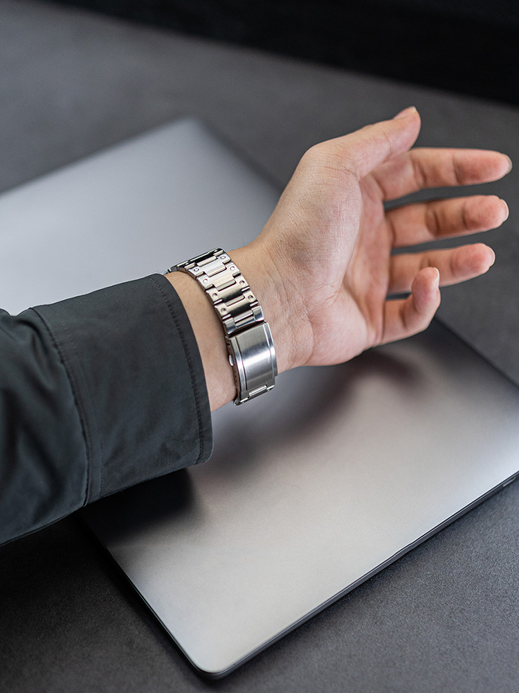 GS Retro Stainless Steel Band