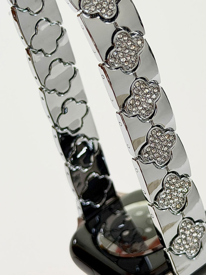 Elegant Clover Rhinestone Metal Band for Apple Watch