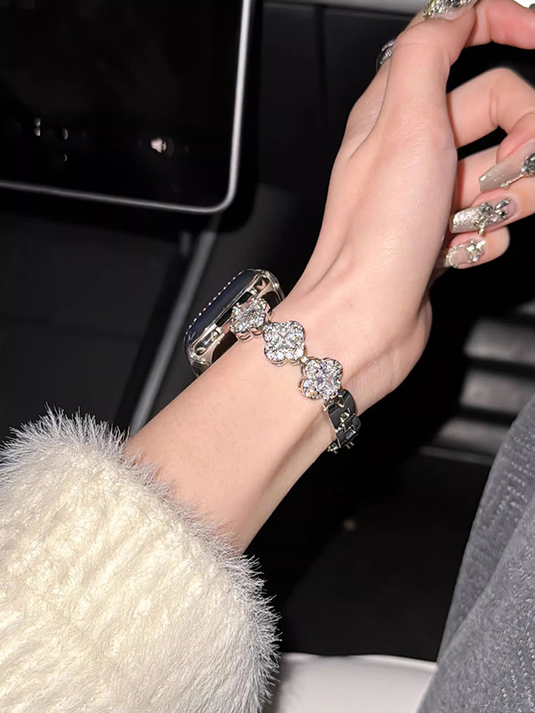 Full Diamond Zircon Four Leaf Clover Stainless Steel Band