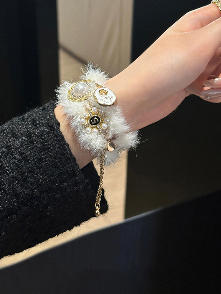 Pearl Jewelry Braided Plush Band