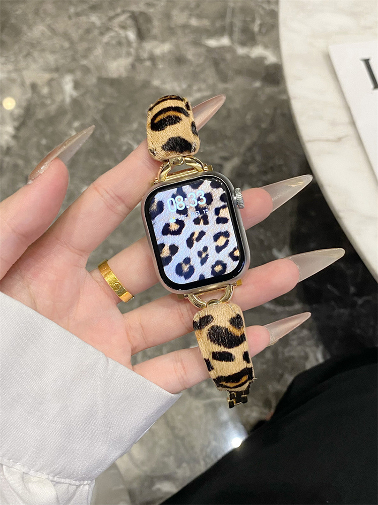 D-shaped Buckle Bracelet Leopard Leather Band