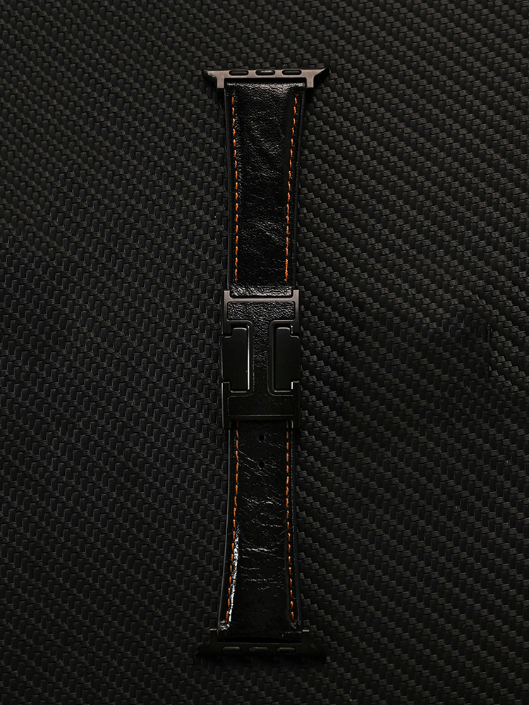 H Magnetic Buckle Vintage Cracked Leather Band