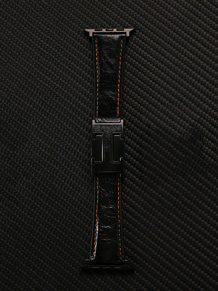 H Magnetic Buckle Vintage Cracked Leather Band