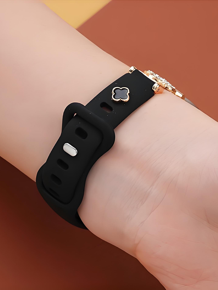 Hollow Clover Silicone Band