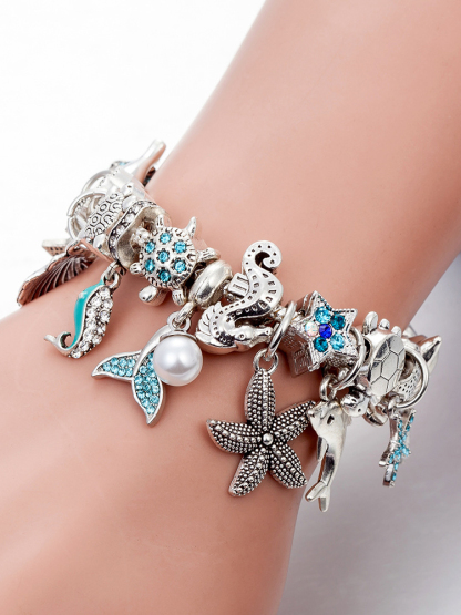 The Underwater World Crystal Beaded Band