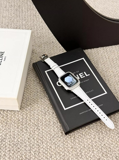 Crocodile Pattern Curve Leather Band