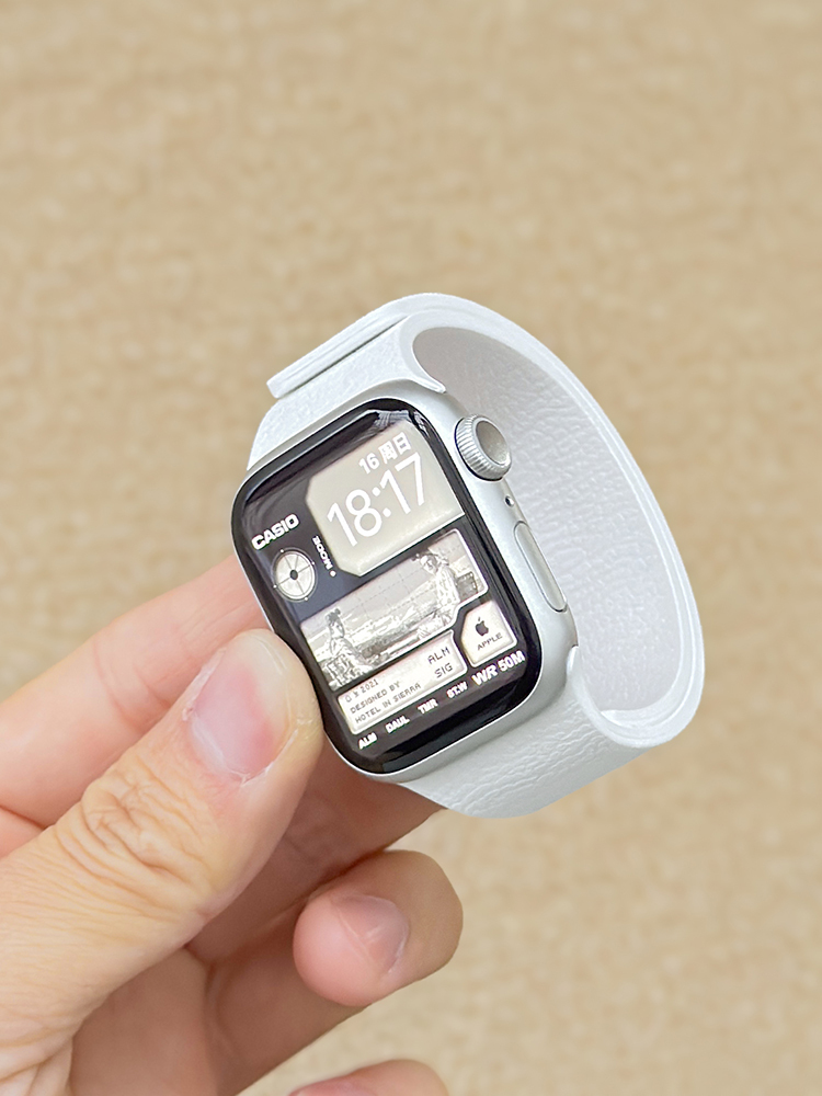 Lychee Pattern Magnetic Silicone Band