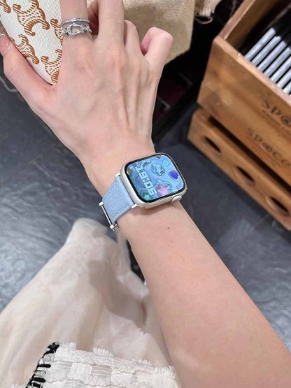 Litchi Pattern H Magnetic Buckle Leather Band