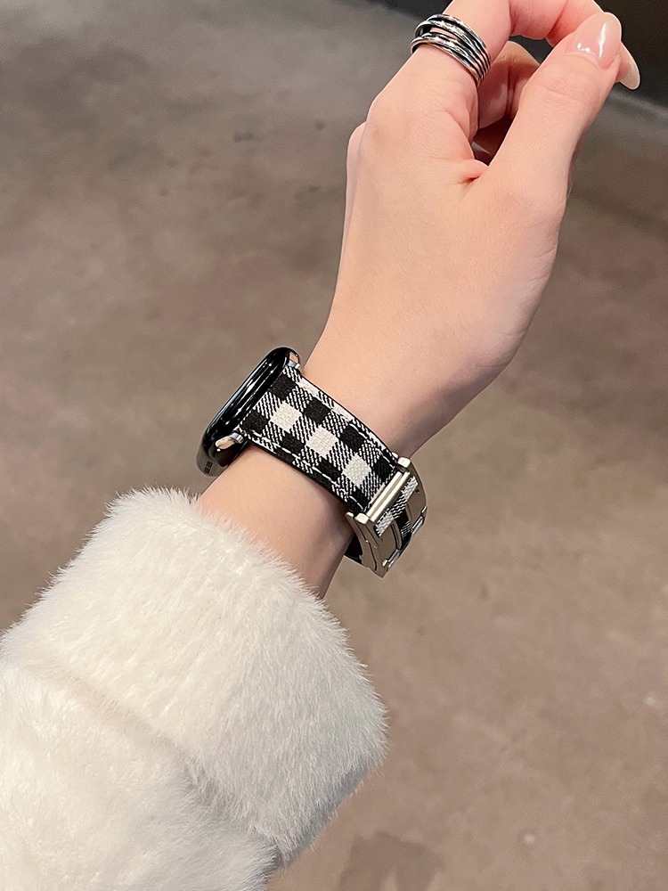 Plaid Pattern H Magnetic Buckle Leather Band