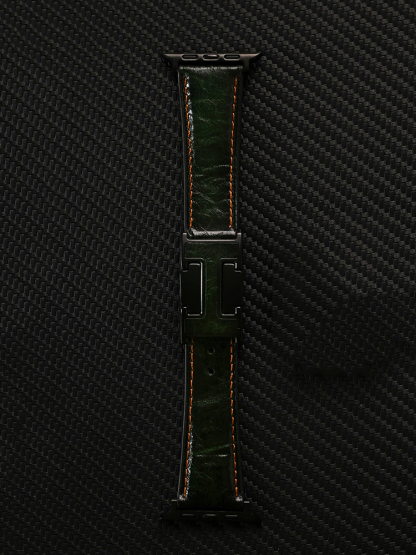 H Magnetic Buckle Vintage Cracked Leather Band