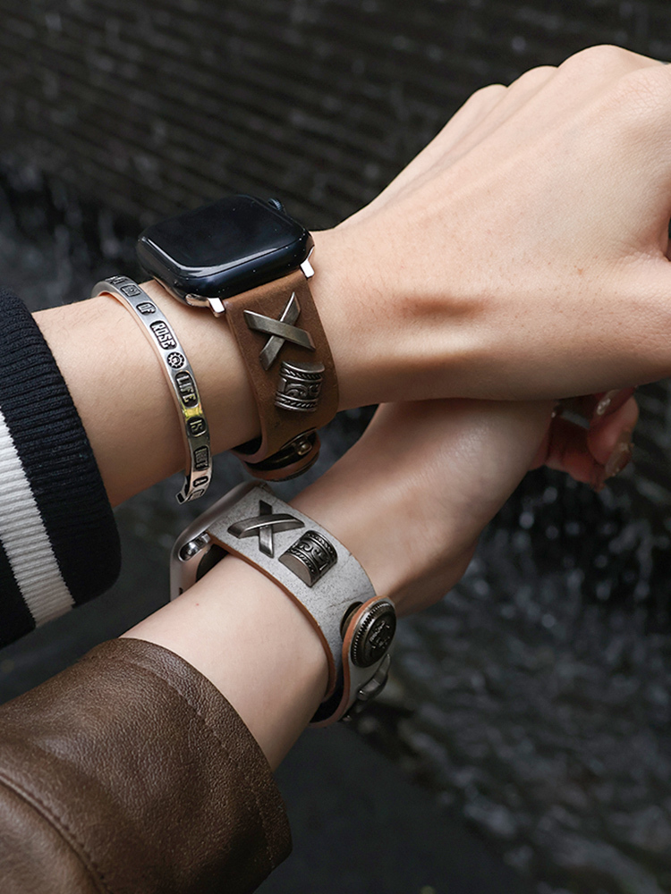 Punk Style Rivet Vintage Leather Band