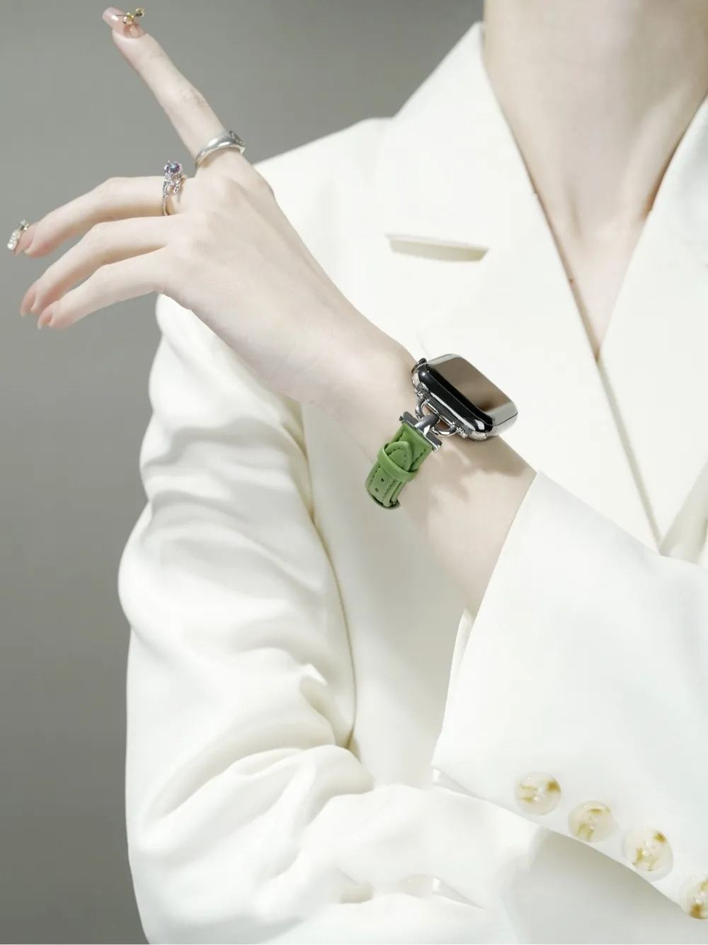 D Shape Buckle Fine Leather Band for Apple Watch