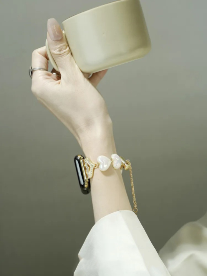 Heart Shaped Pearl Band for Apple Watch