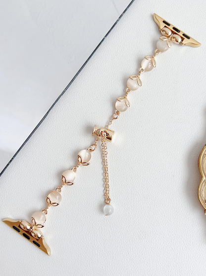 Fox Shaped Link Opal Band