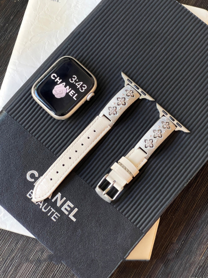 Luxury Clover Leather Band for Apple Watch