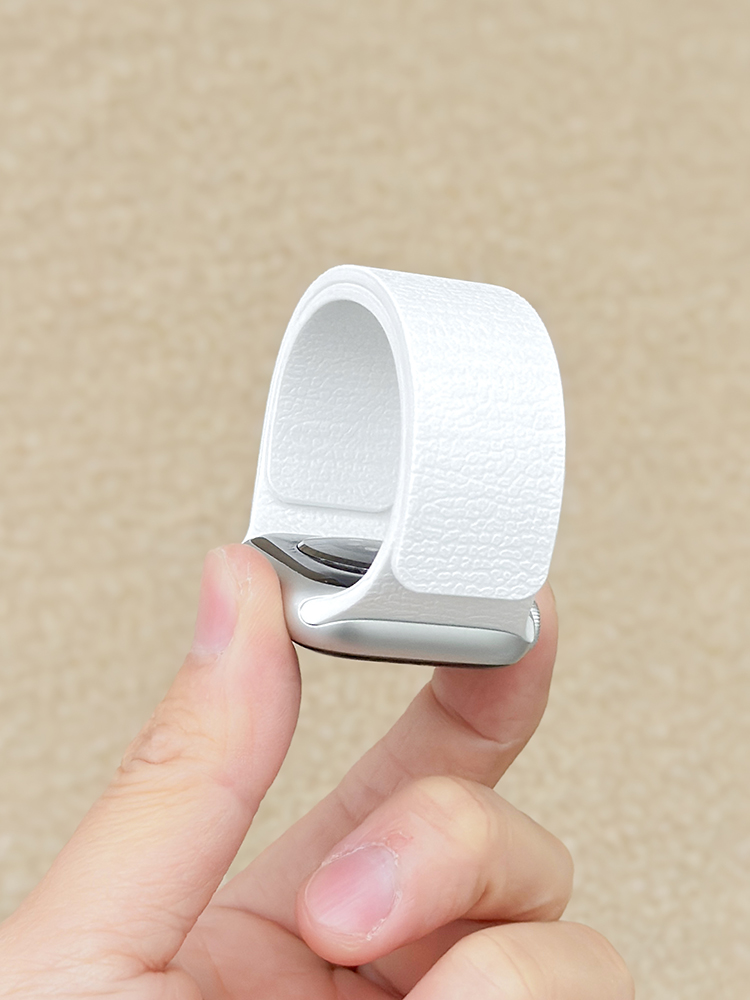 Lychee Pattern Magnetic Silicone Band