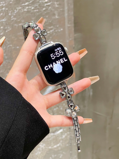 Beautiful Four Leaf Clover Stainless Steel Band