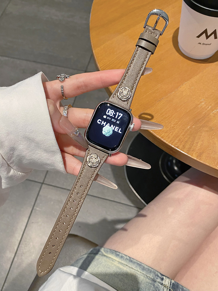 Camellia Rivet Curve Leather Band