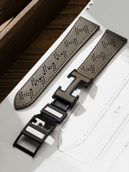 H Mesh H Magnetic Buckle Leather Band