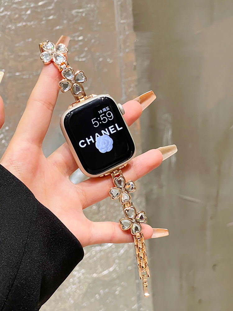 Beautiful Four Leaf Clover Stainless Steel Band