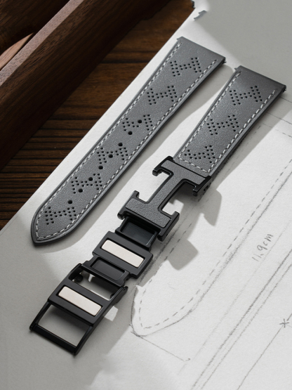 H Mesh H Magnetic Buckle Leather Band