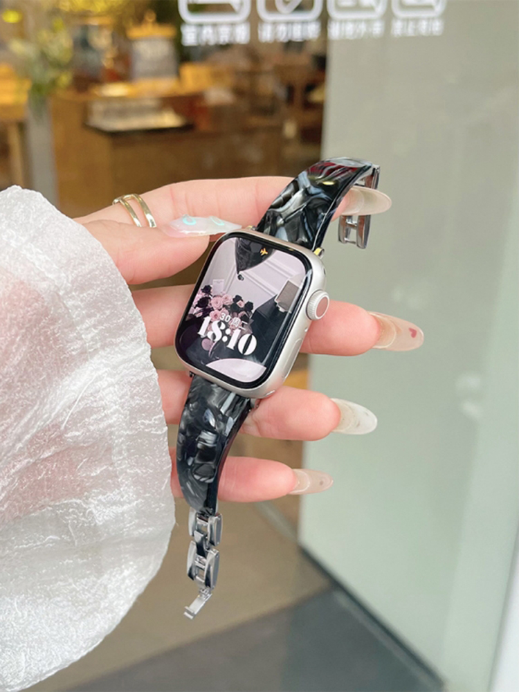 Triangular Curved Resin Band