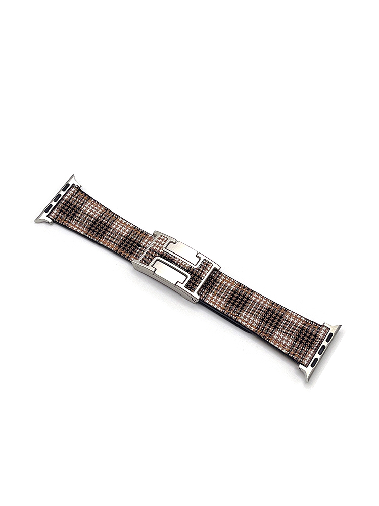 Plaid Pattern H Magnetic Buckle Leather Band