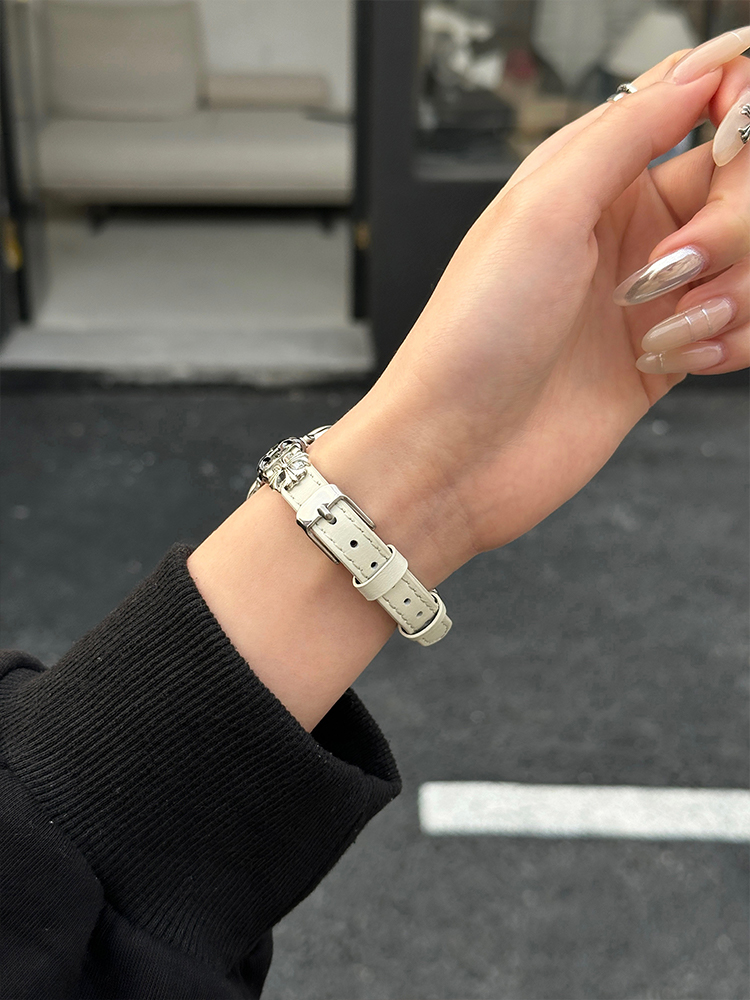 Cross Rivet Slim Leather Band