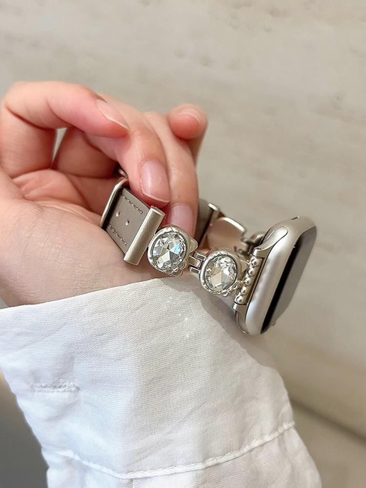 Zircon Kitty Buckle Leather Band