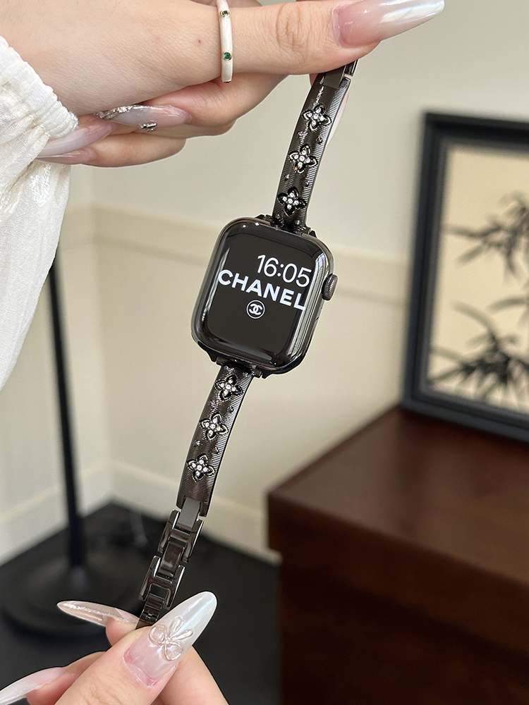 Four-leaf Clover Hollow Bracelet Stainless Steel Band