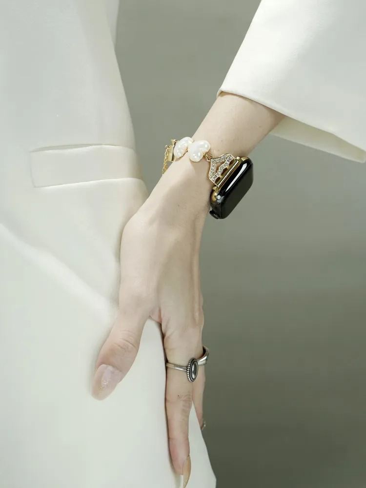 Heart Shaped Pearl Band for Apple Watch