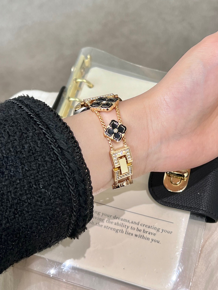 Exotic Four-Leaf Clover Stainless Steel Band