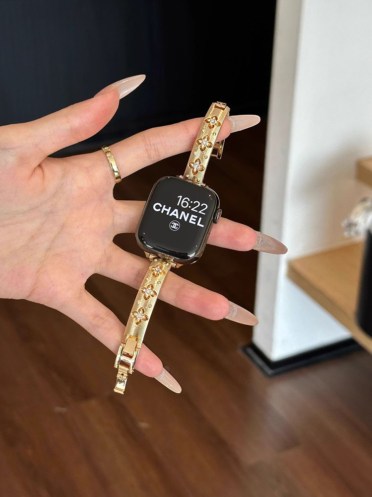 Four-leaf Clover Hollow Bracelet Stainless Steel Band