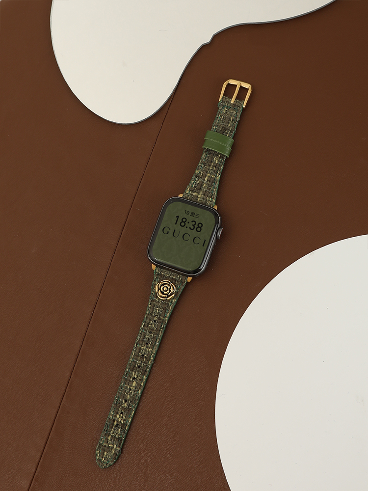 Camellia Rivet Curve Leather Band