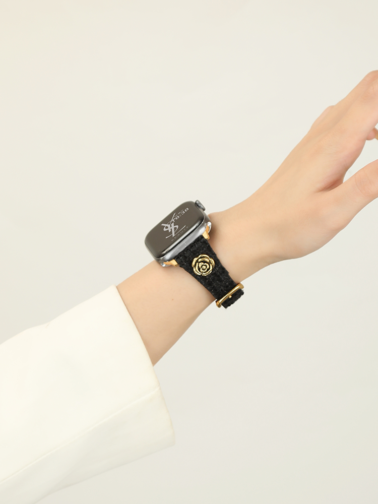 Camellia Rivet Curve Leather Band