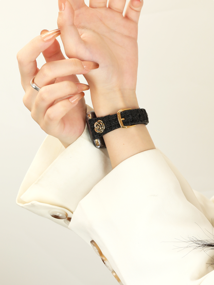 Camellia Rivet Curve Leather Band