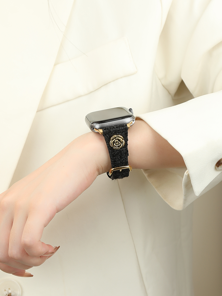Camellia Rivet Curve Leather Band