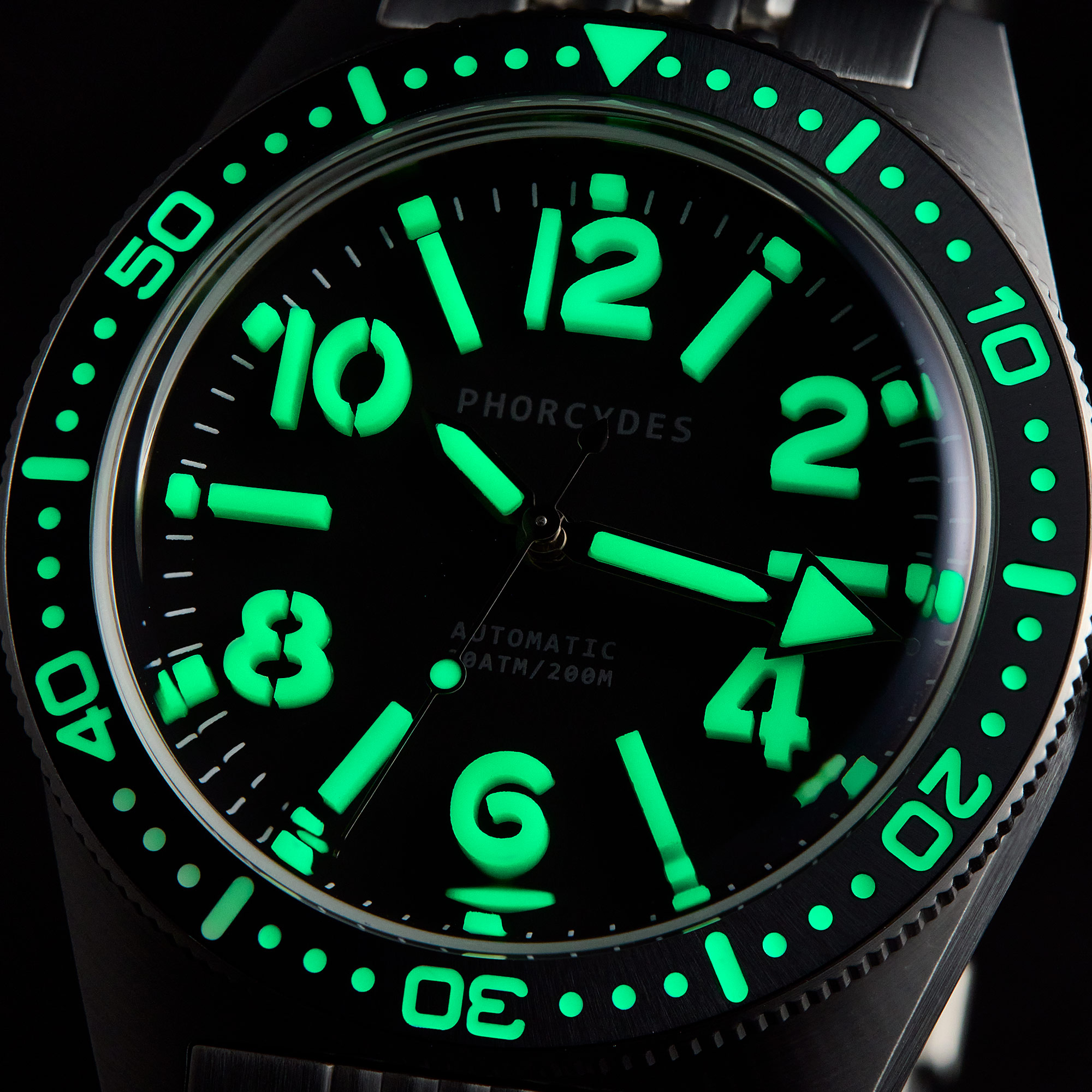 PH-4A skin diver watches with FKM strap